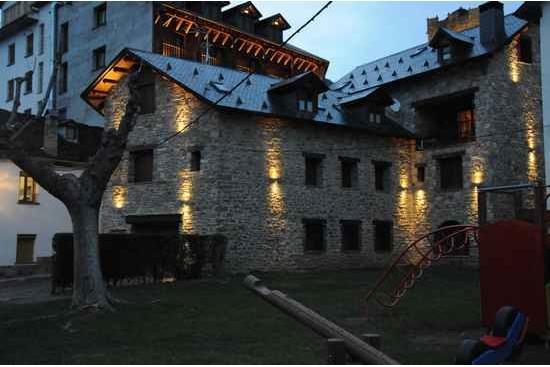 Borda Felices Hostel Broto Εξωτερικό φωτογραφία