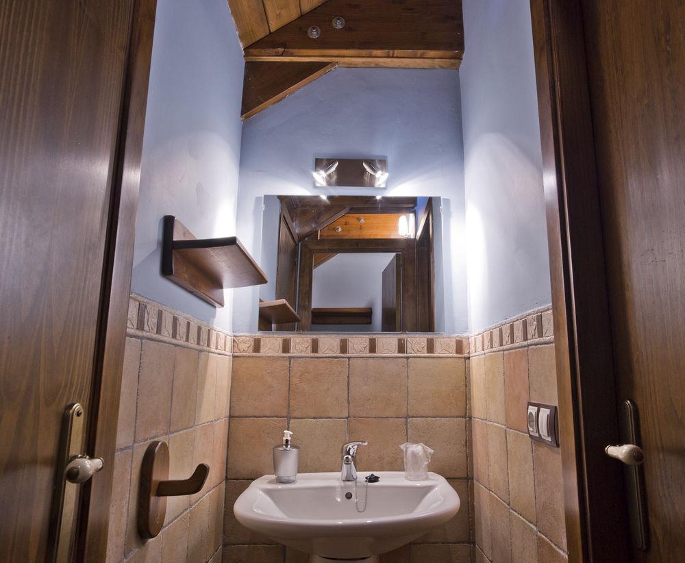 Borda Felices Hostel Broto Εξωτερικό φωτογραφία