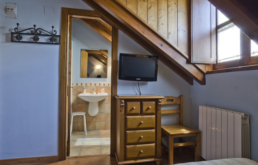Borda Felices Hostel Broto Εξωτερικό φωτογραφία