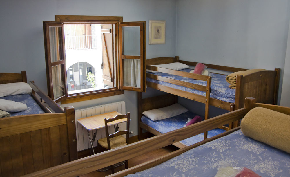Borda Felices Hostel Broto Εξωτερικό φωτογραφία