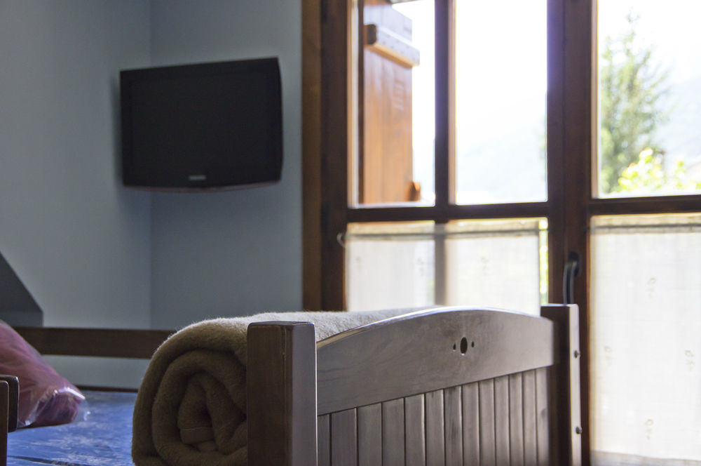 Borda Felices Hostel Broto Εξωτερικό φωτογραφία
