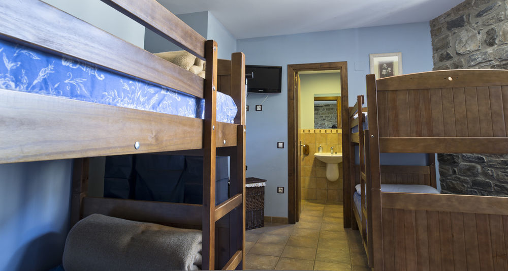 Borda Felices Hostel Broto Εξωτερικό φωτογραφία